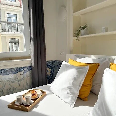 Spacious Historic On Rua Augusta Gasthuis