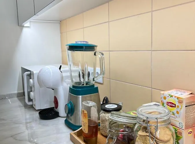 Spacious Historic On Rua Augusta *