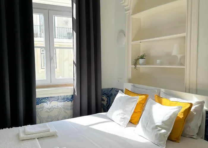 Spacious Historic On Rua Augusta * Lisboa