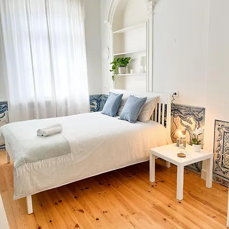 Cozy With Shared Bathroom On Rua Augusta Maison d'hôtes *