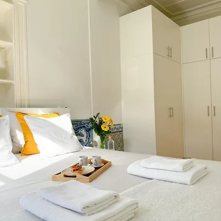 Spacious Historic On Rua Augusta 리스본